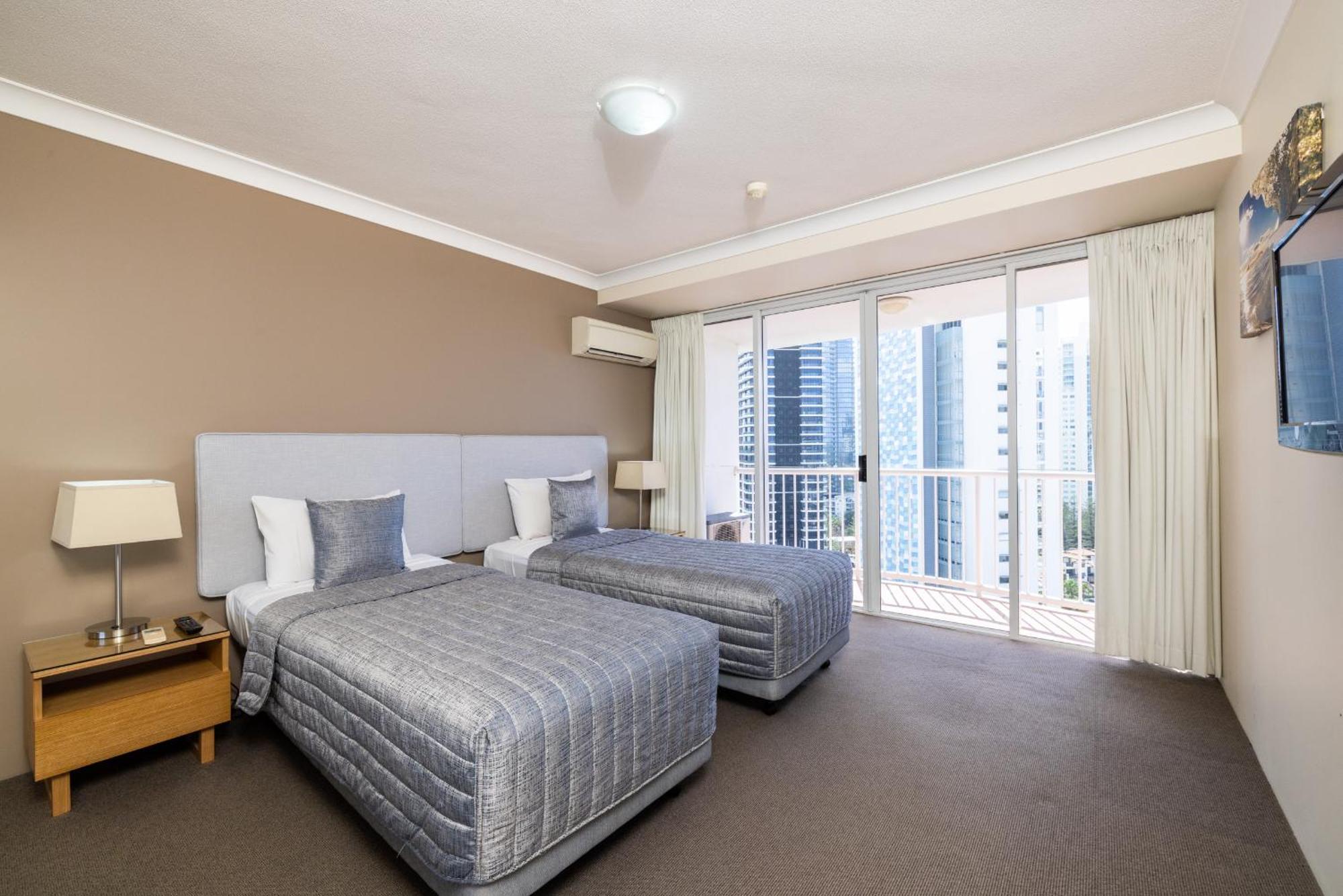 Bel Air On Broadbeach - Official Gold Coast Exterior photo